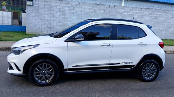 FIAT ARGO 1.3 FIREFLY FLEX TREKKING MANUAL FIAT ARGO 1.3 FIREFLY FLEX TREKKING MANUAL